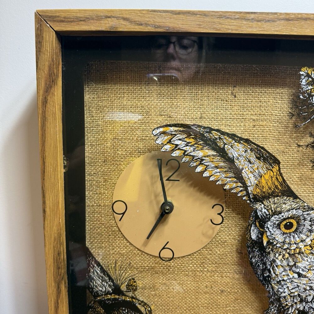 VTG Elgin Wall Clock owl landing on tine branch 70s mcm Retro Glass Clock Owls - Picture 3 of 13